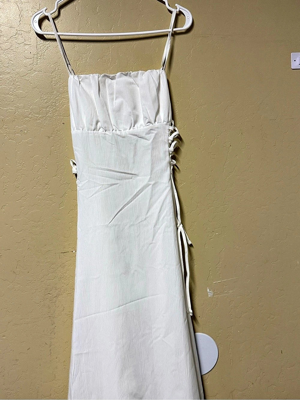 Fashion Nova White Maxi Dress Size Medium Like New